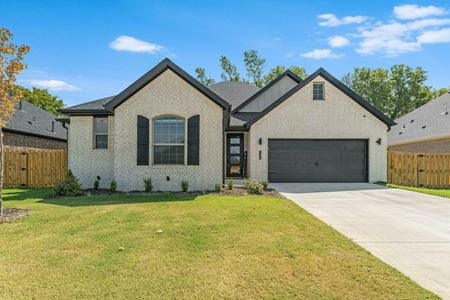 Office space for Sale at 1306 Christman St in Pea Ridge