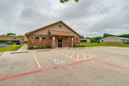 Photo of commercial space at 1402 Security Dr in Cleburne