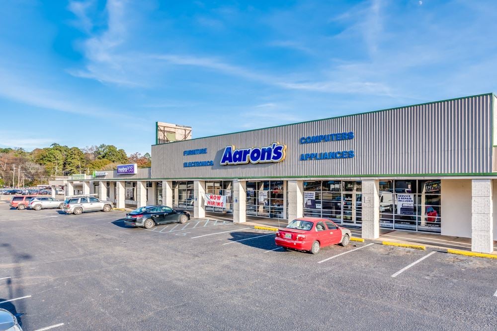 Forest Hills Shopping Center