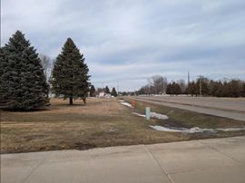 890 Kingsway Dr