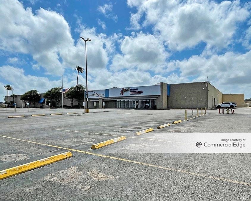 4215 South Staples Street, Corpus Christi, TX 78411 | Point2