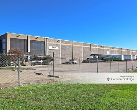 Industrial space for Rent at 830 SW 14th St in Grand Prairie