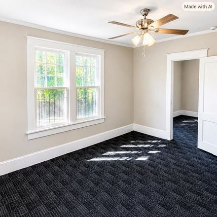 215 Pierce Ave