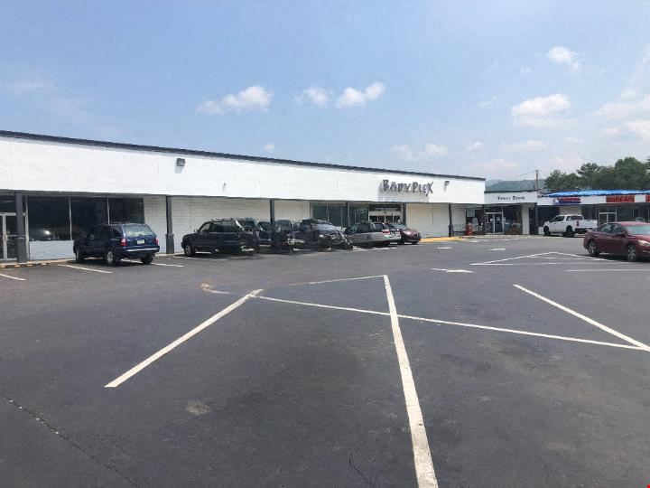 2672 E First St - Blue Ridge Plaza - Retail