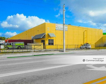 Industrial space for Rent at 8455 NW 74th Street in Miami