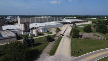 Industrial space for Rent at 1551 E Willow St in Kankakee