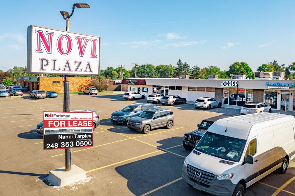 Novi Plaza