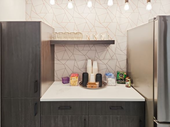 Spaces - Creve Coeur - Olive Blvd