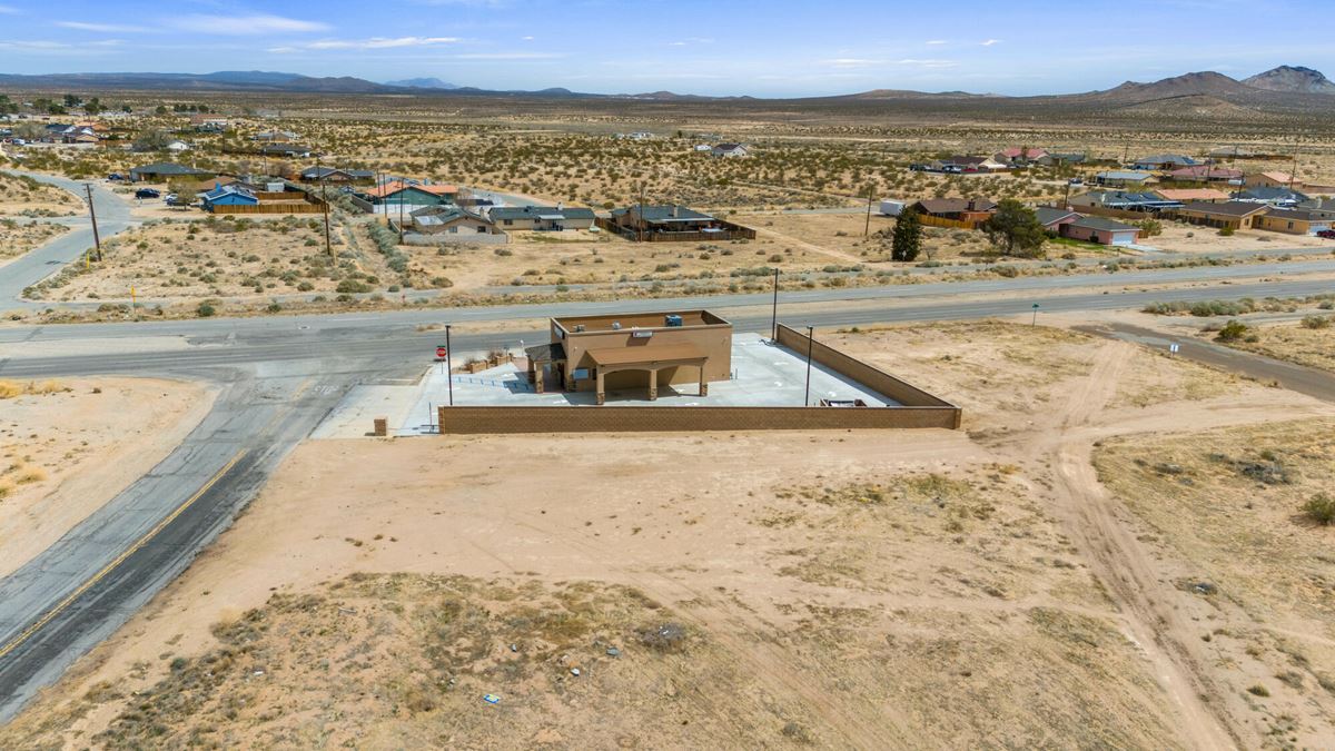Prime Retail Parcel w/ Utilities off California City Blvd