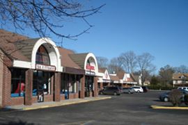 581-601 Montauk Hwy.