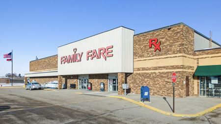 Retail space for Rent at 951-975 East Frontage Road in Litchfield
