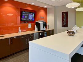 Regus - Edgewater Place