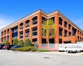 Grandover Commons - 4620 Grandover Pkwy
