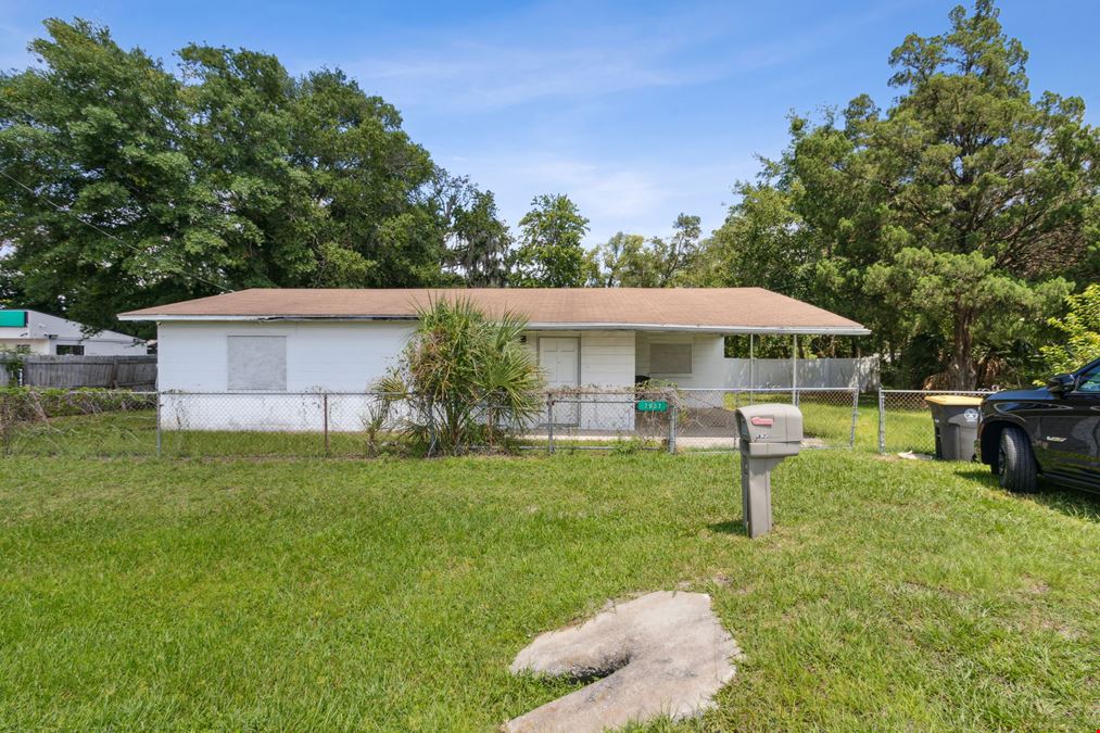 7957 Blanding Blvd