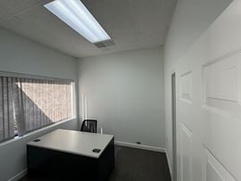 Skylar Centre