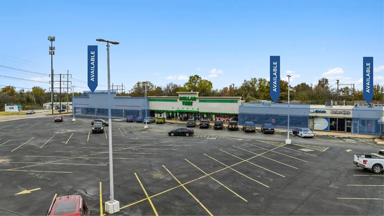 Del Crest Shopping Center