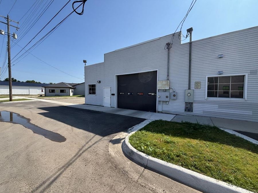  Two Properties Higham / Brush St - St Johns Mi 