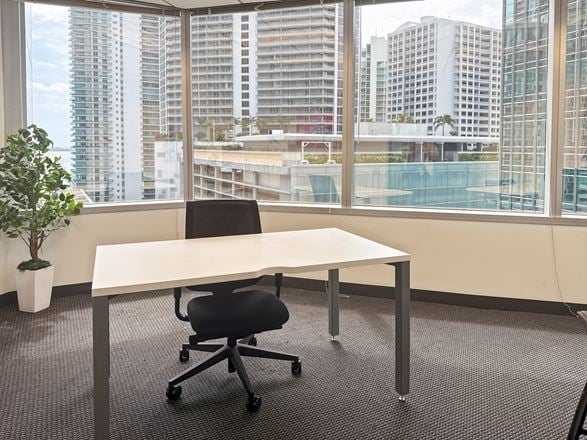 FL, Miami - 1221 Brickell Center