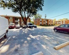 4 Bruce Drive