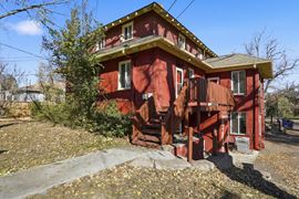 Barnum Park Apartments