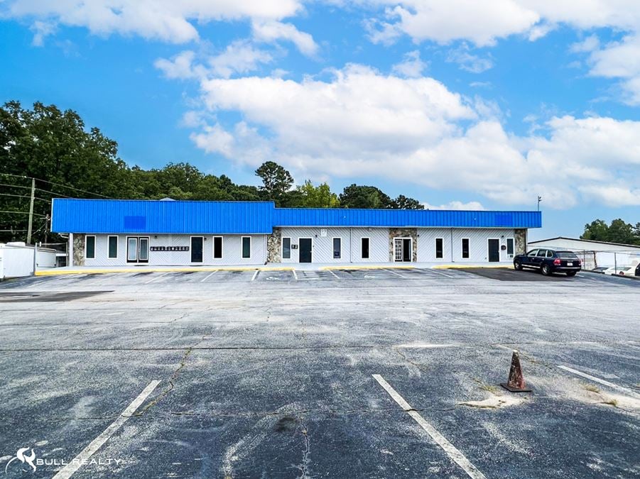 General Commercial/Flex Space | ±3,400 SF