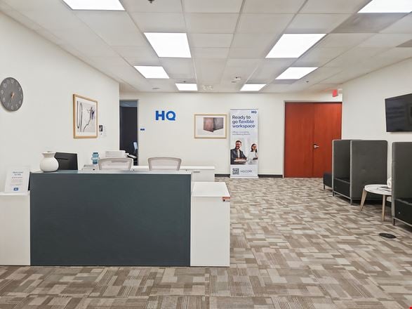 CA, Pomona - Rancho Camino Dr