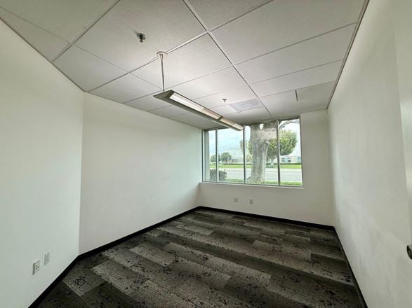 3100 Camino Del Sol