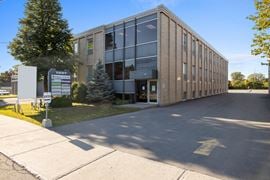 1827 Woodward Drive