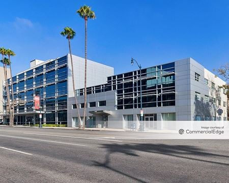 Photo of commercial space at 8901 Wilshire Blvd in Beverly Hills