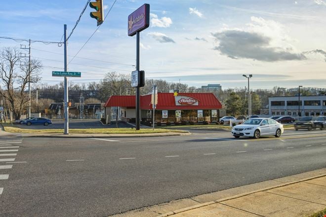 Ready-Made Drive-Thru at a Signalized Corner
