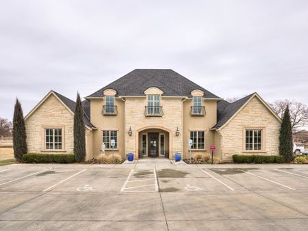 Office space for Rent at 14324 N Western Ave. in Edmond