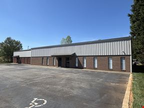 320 Forum Parkway