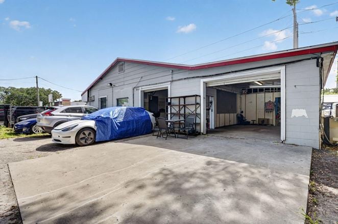 Auto Repair and Retail For Sale or Lease