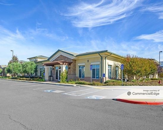Carnera Corporate Center
