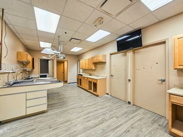 Retail/Office Space for Lease