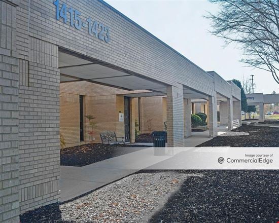 Johnston-Willis Hospital  - 1403-1475 Johnston Willis Drive