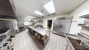 983 E Hennepin Ave