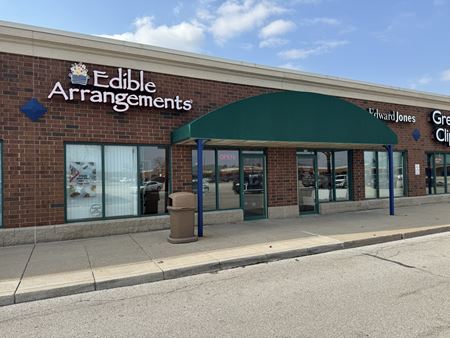 Retail space for Rent at 26567 N Dixie Highway Suite 157 in Perrysburg