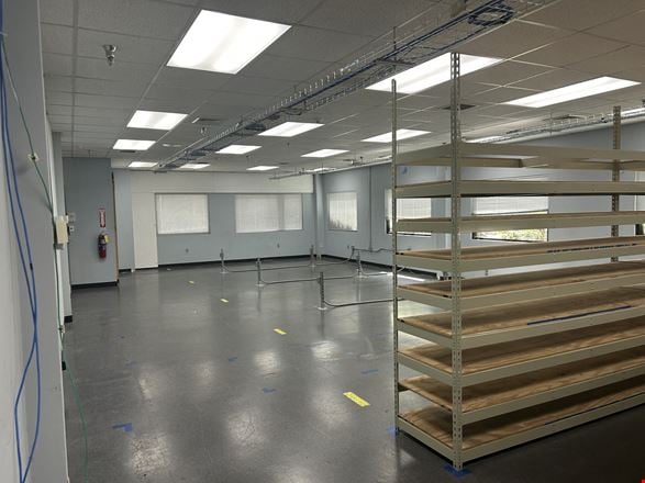 Bldg. 4 - 9,300 SF of Office/Lab Space on 4 Bldg. Industrial Campus