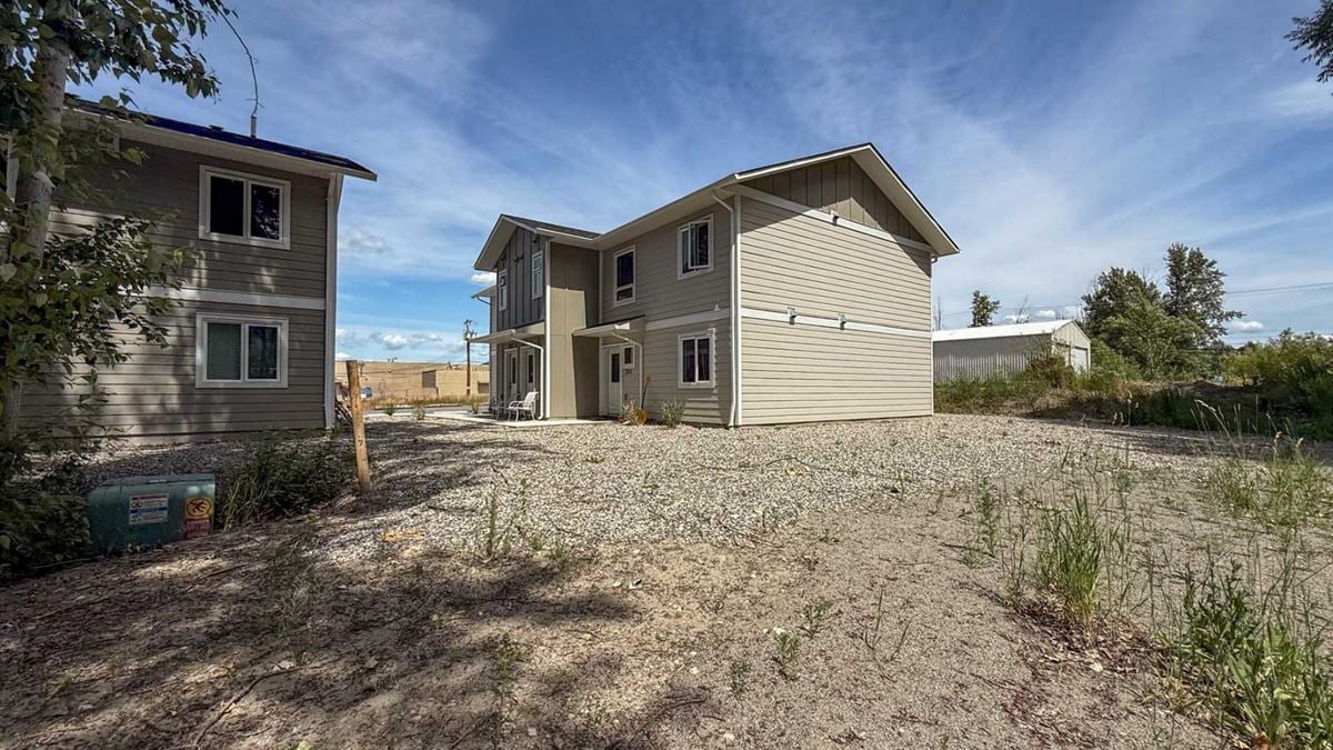 Multi-Family Complex With Two, 2-Storey, 4-Plex Buildings