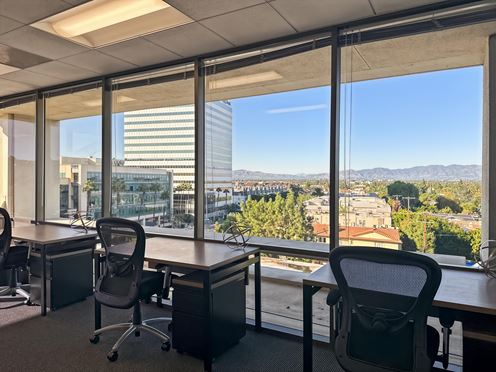 Regus - Sherman Oaks - Galleria