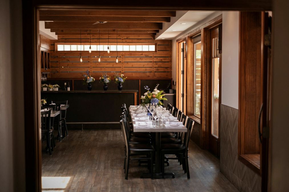 BIN 119 Bistro (For Lease or Business Only)