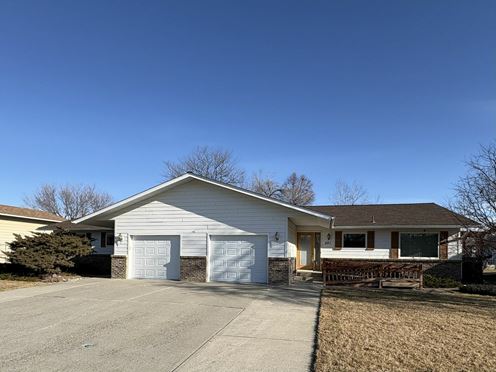 351 Montclair Dr
