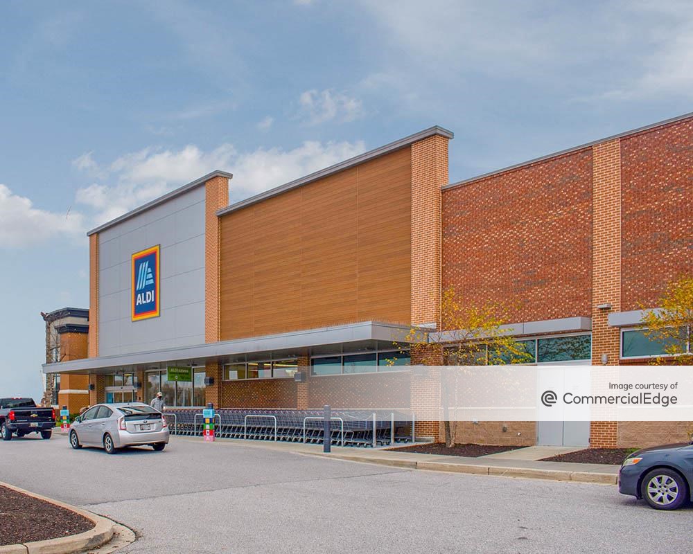 gateway overlook stores