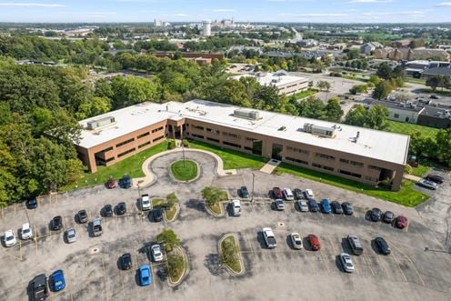 Institutional Seller I Arrowhead Office Park I Toledo MSA