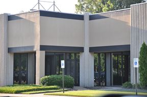 Nonconnah Corporate Center (flex/office)
