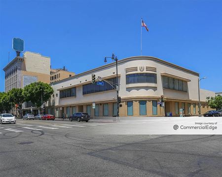 Retail space for Rent at 6349 Hollywood Blvd in Los Angeles
