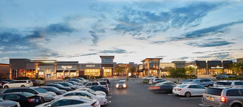 Freehold Raceway Mall