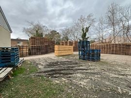Fully Leased Flex Warehouse with Yard