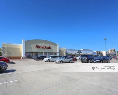 Plaza at Cedar Hill